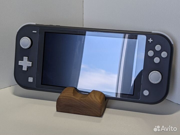Nintendo switch lite прошитая 96гб