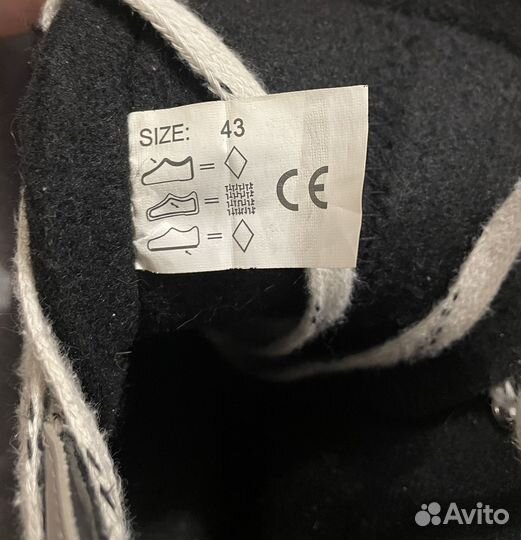 Коньки хоккейные 43 размер