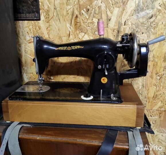 Швейная машина Подольск