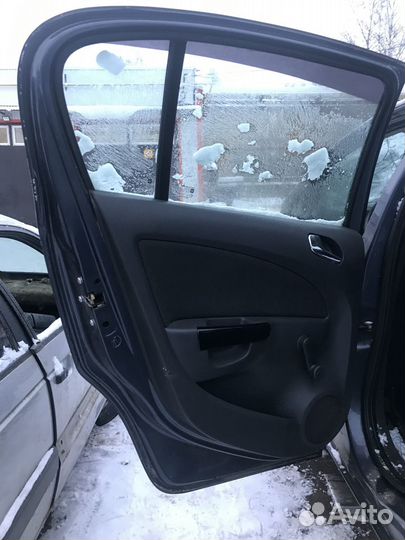 Дверь задняя левая правая Опель Корса Д 2007