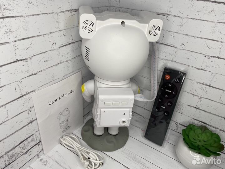 Ночник проектор звездного неба новый