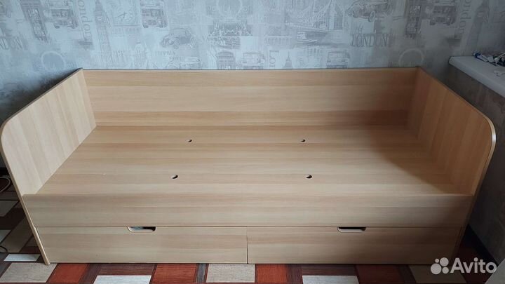 Кровать односпальная с матрасом бу