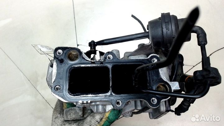 Клапан рециркуляции газов (EGR) Audi A4 (B8), 2011