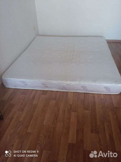 Матрас 160х200 бу
