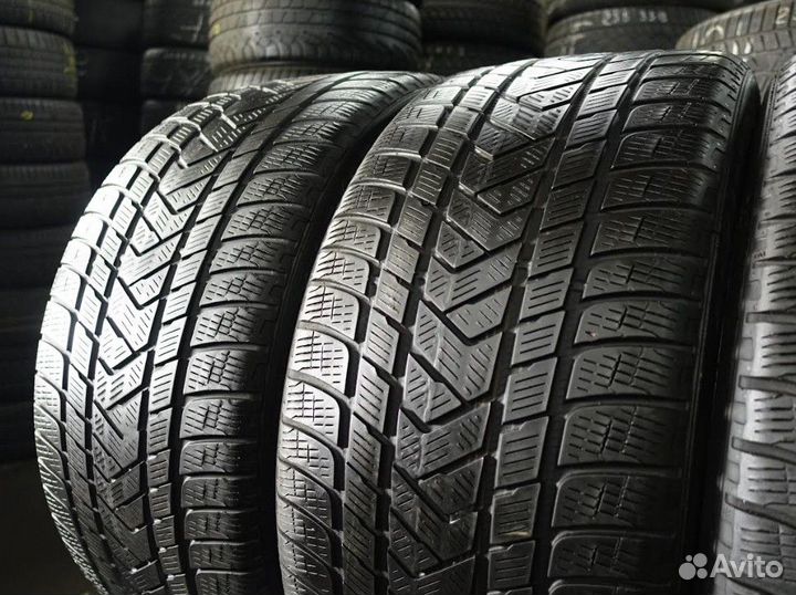 Pirelli Scorpion Winter 295/35 R21