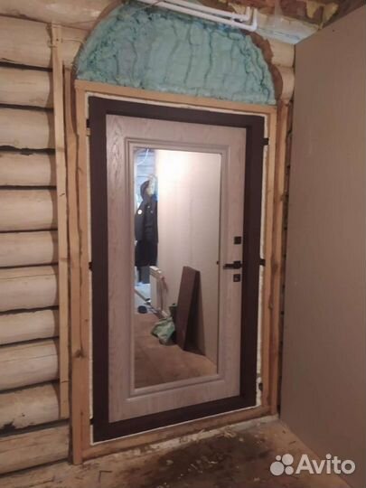 Дверь входная металлическая в дом, квартиру