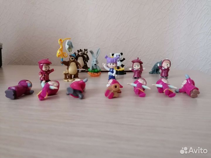 Киндер-сюрприз Маша и медведь