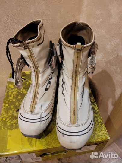 Лыжные ботинки one way