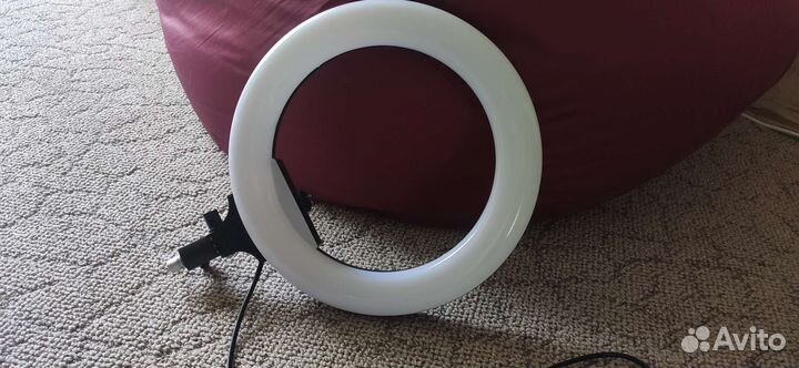 Кольцевая лампа