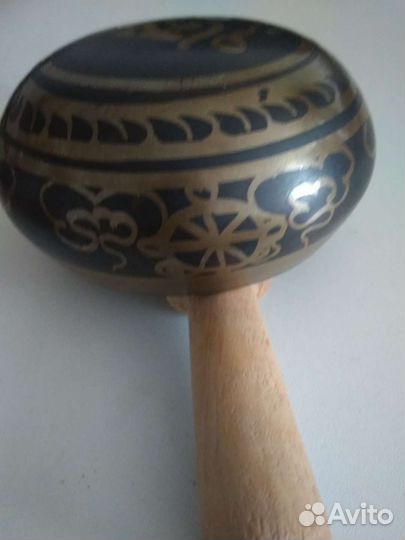 Поющая чаша