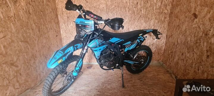 Мотоцикл enduro