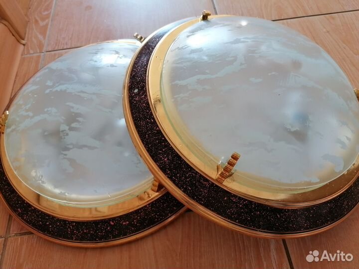 Светильники настенные