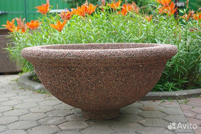 Вазоны из бетона и маф