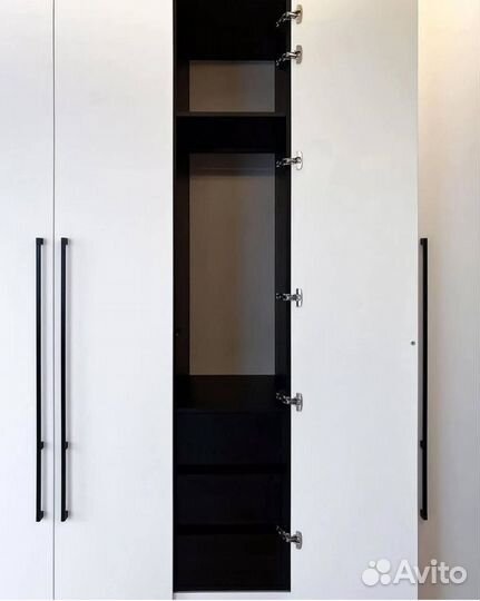 Шкаф распашной