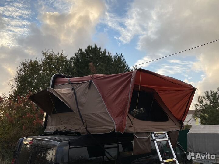 Палатка на крышу авто