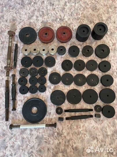 Блины и грифы для гантелей