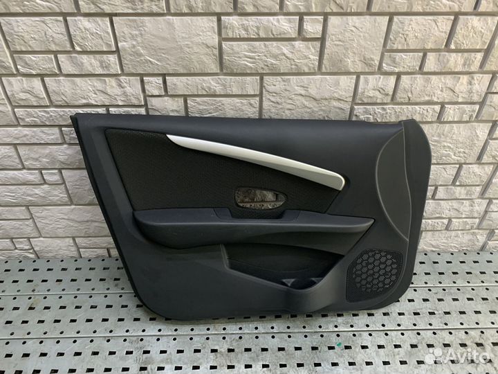 Nissan almera (G15) Обшивка двери передней LH RH