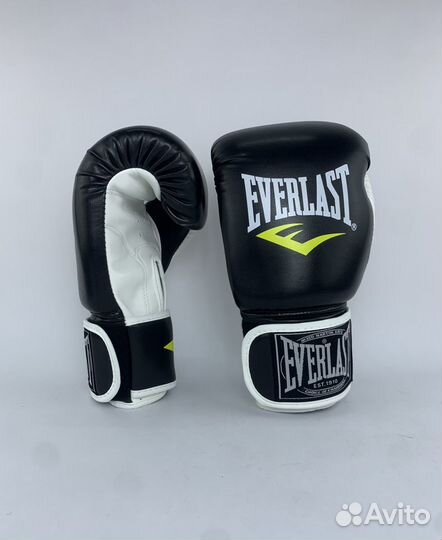 Боксерские перчатки Everlast