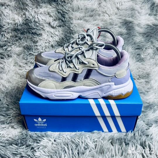 Кроссовки Adidas Ozweego