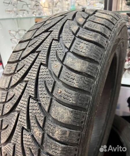 RoadX RX Frost WH12 225/55 R17 97T