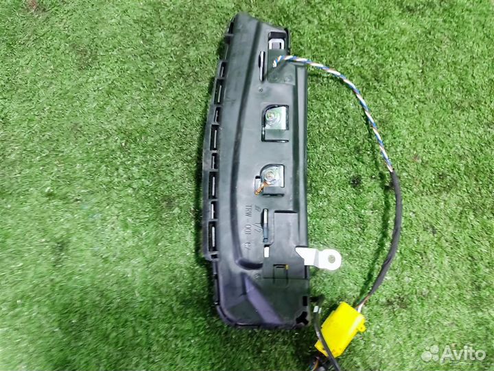 Подушка безопасности в сиденье правая volkswagen