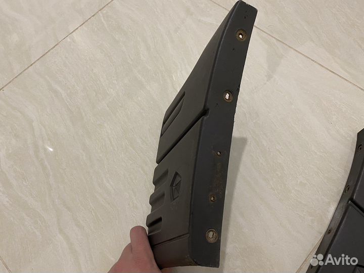 Накладка крыла Jeep Grand Cherokee