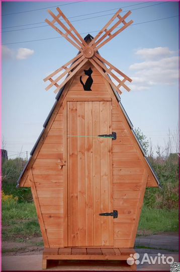 Уличный туалет деревянный ELE1006