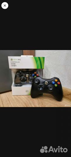 Xbox360 slim + hdd 250гб (80 игр) +2 геймпада