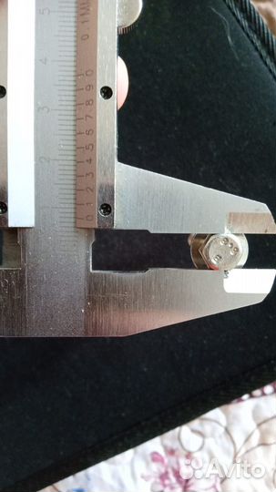 Болт для крепления катушки зажигания