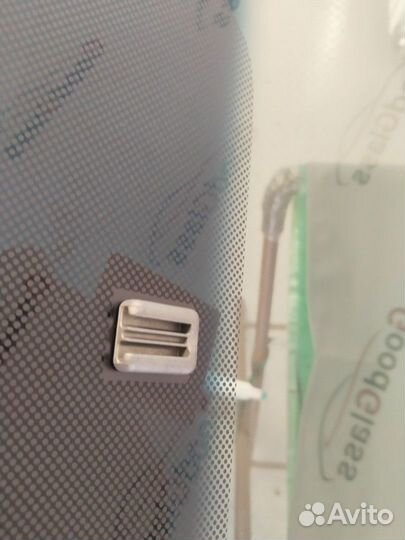 Лобовое стекло renault logan