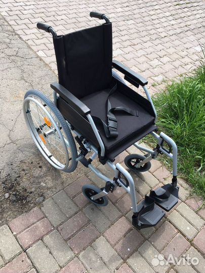 Кресло-коляска для инвалидов Ortonica Base 195