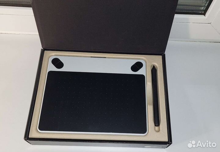 Графический планшет wacom intuos