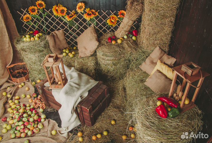 Деревянная фотозона для фотостудии