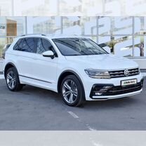 Volkswagen Tiguan 2.0 AMT, 2019, 51 785 км, с пробегом, цена 4 220 000 руб.