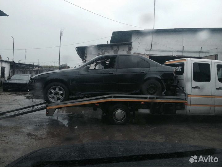 Бмв е39 540 в разбор