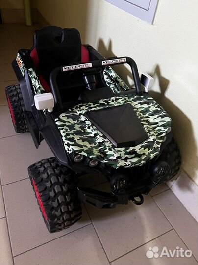 Детский электромобиль