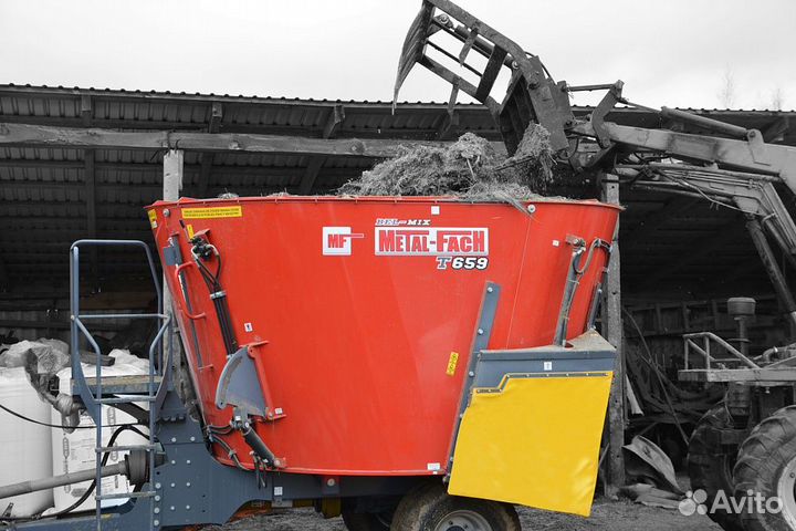 Кормораздатчик Metal-Fach Т-659 9м3, 2023
