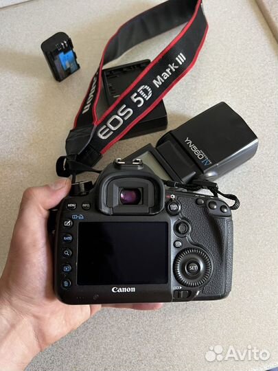 Canon EOS 5D mark iii Body