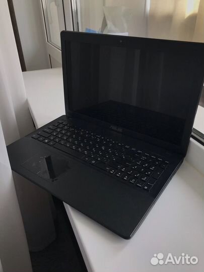 Ноутбук asus