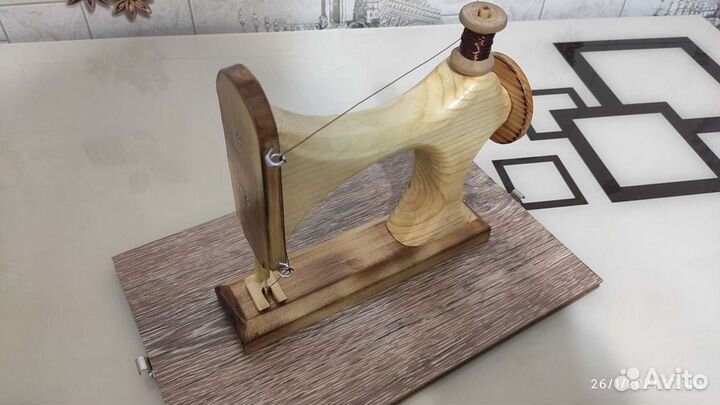 Декоративная кормушка для птиц