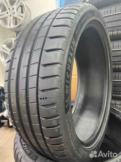 Michelin Pilot Sport 5 225/50 R17 98Y
