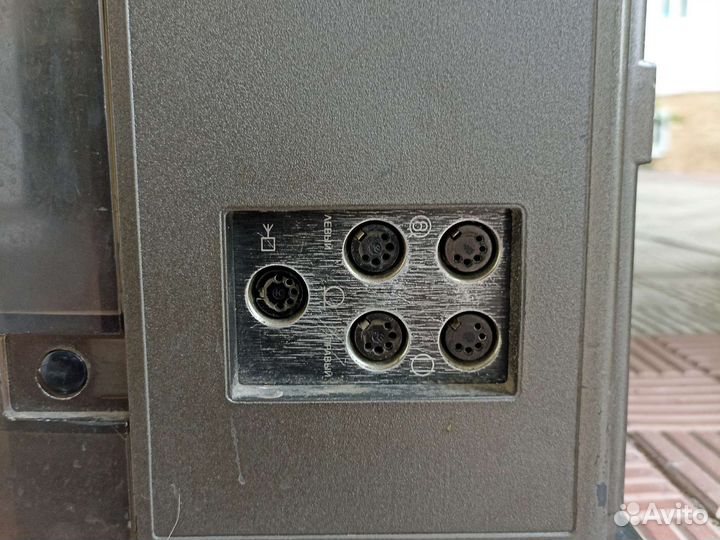 Катушечный магнитофон