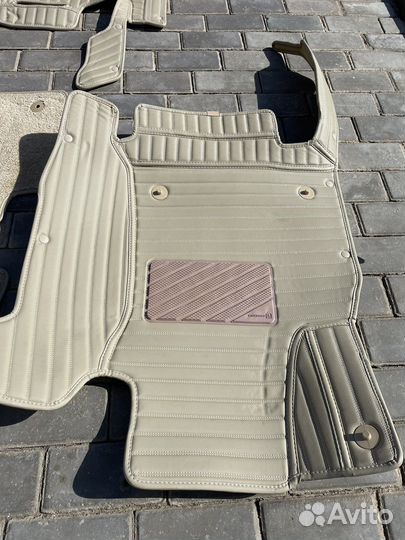 Полики на land Cruiser 200