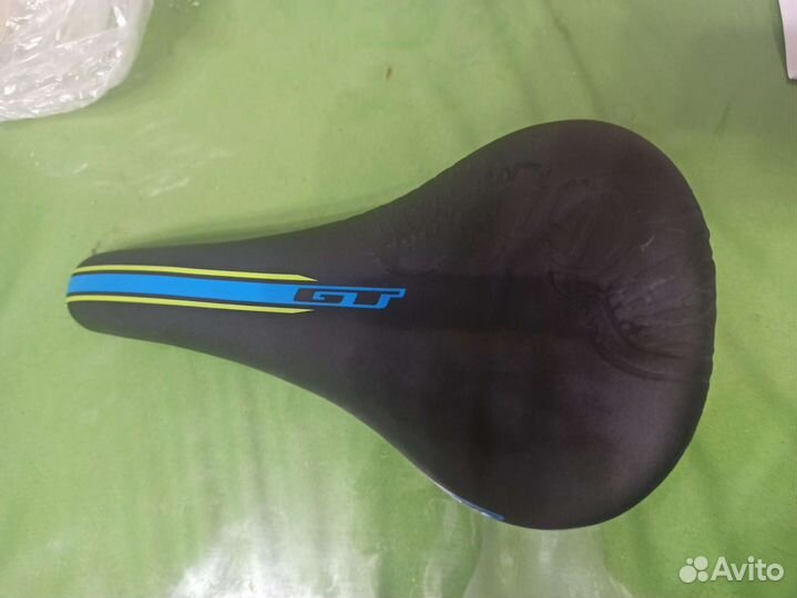 Велосипедное седло GT