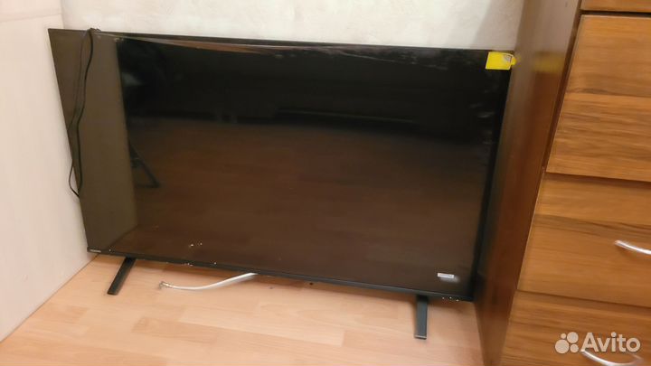 Телевизор на запчасти