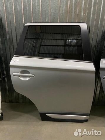 Дверь задняя правая Митсубиси Аутлендер 3 GF