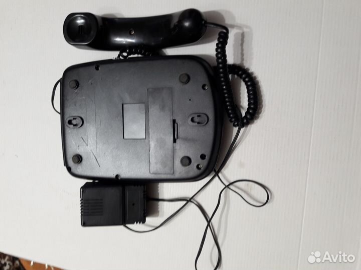 Аппарат телефонный с определителем номера