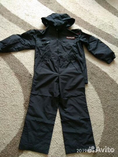 Куртка и штаны полиции