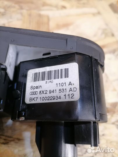 Переключатель света фар Audi A1