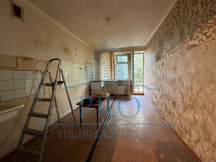 2-к. квартира, 55 м², 2/5 эт.